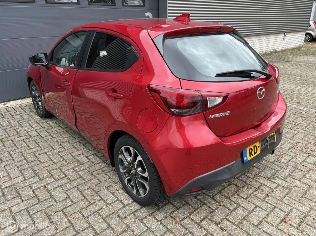 1.5 Skyactiv-G GT-Luxury LEES ADVERTENTIE!!