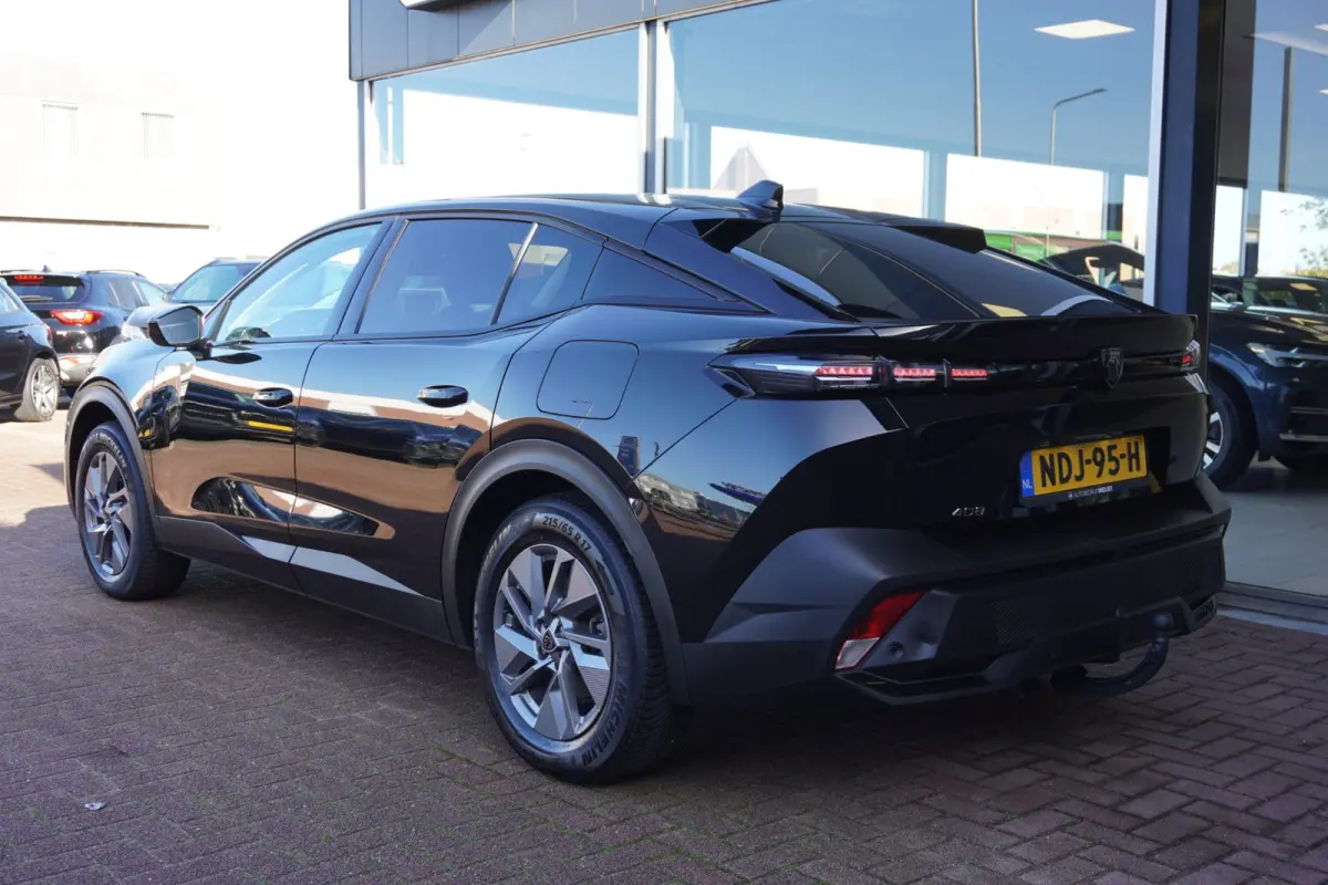1.6 HYbrid Allure 180 EAT8 Automaat | Plug-in | Camera | Elek. Pakket | Vol opties | Dealerauto | Inruil mogelijk