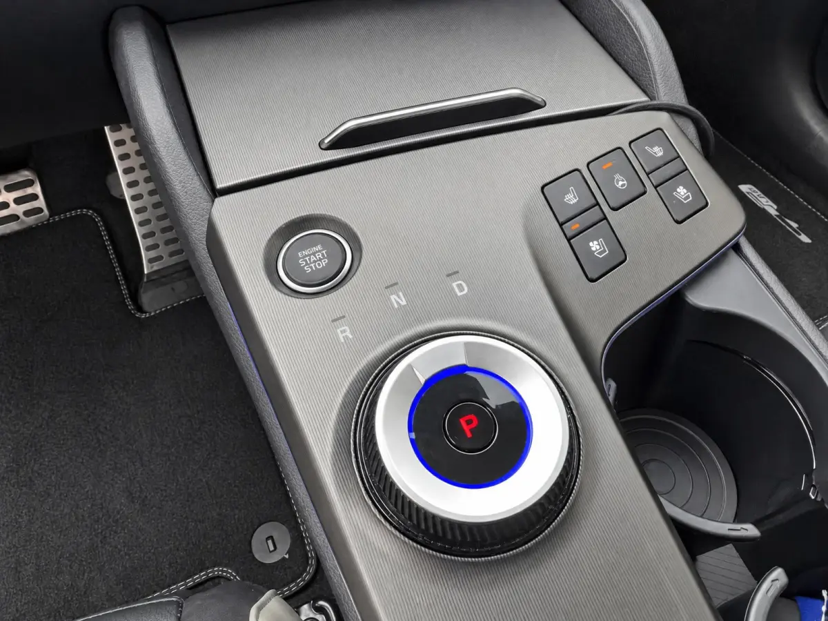 1.6 T-GDi Hybrid GT-PlusLine Meest luxe uitvoering | PANO | 360 CAMERA | head up display | demo voordeel