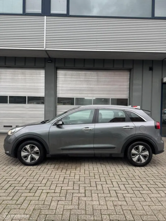 1.6 GDi Hybrid DynamicLine