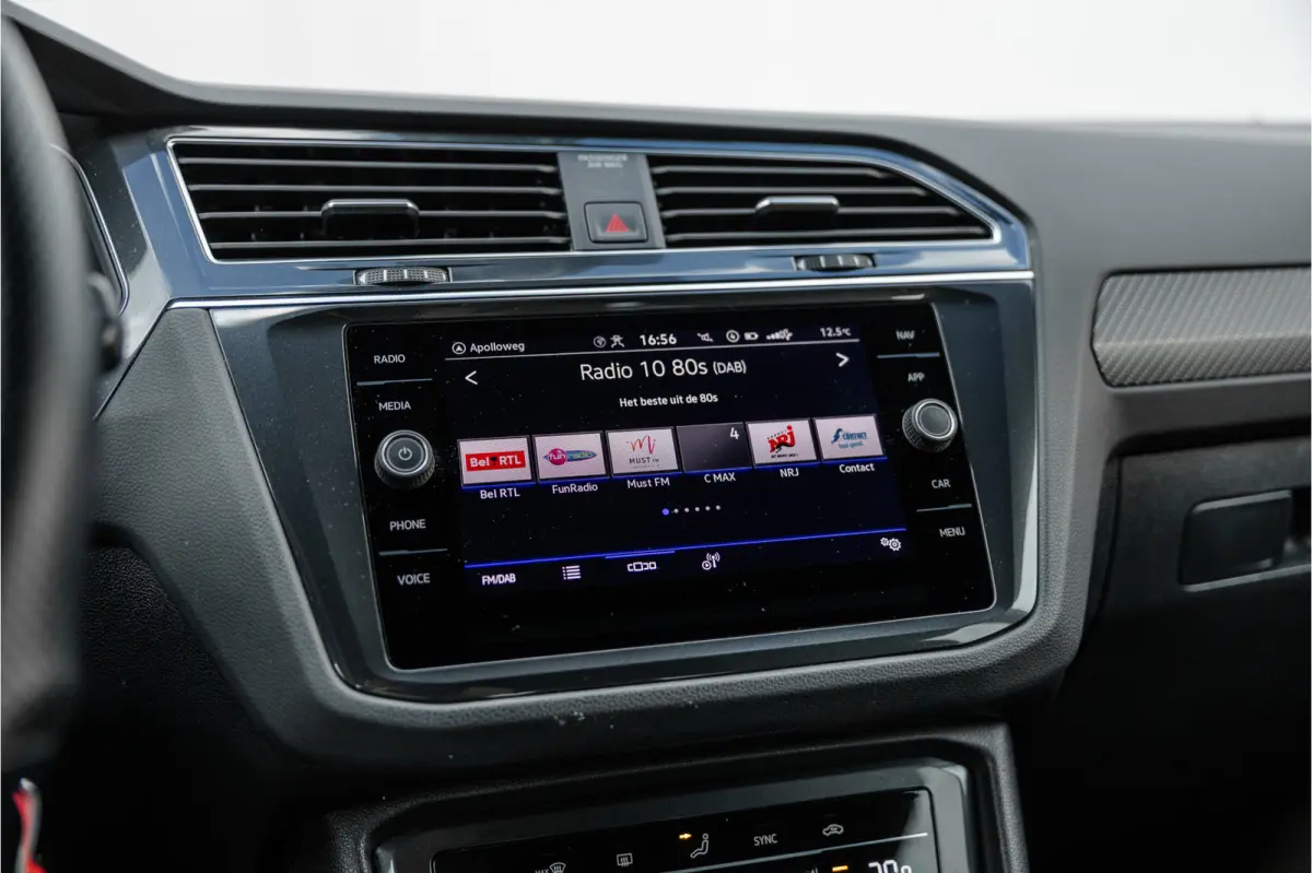 1.4 TSI eHybrid R-Line Camera / Carplay / Android / Digital Dash