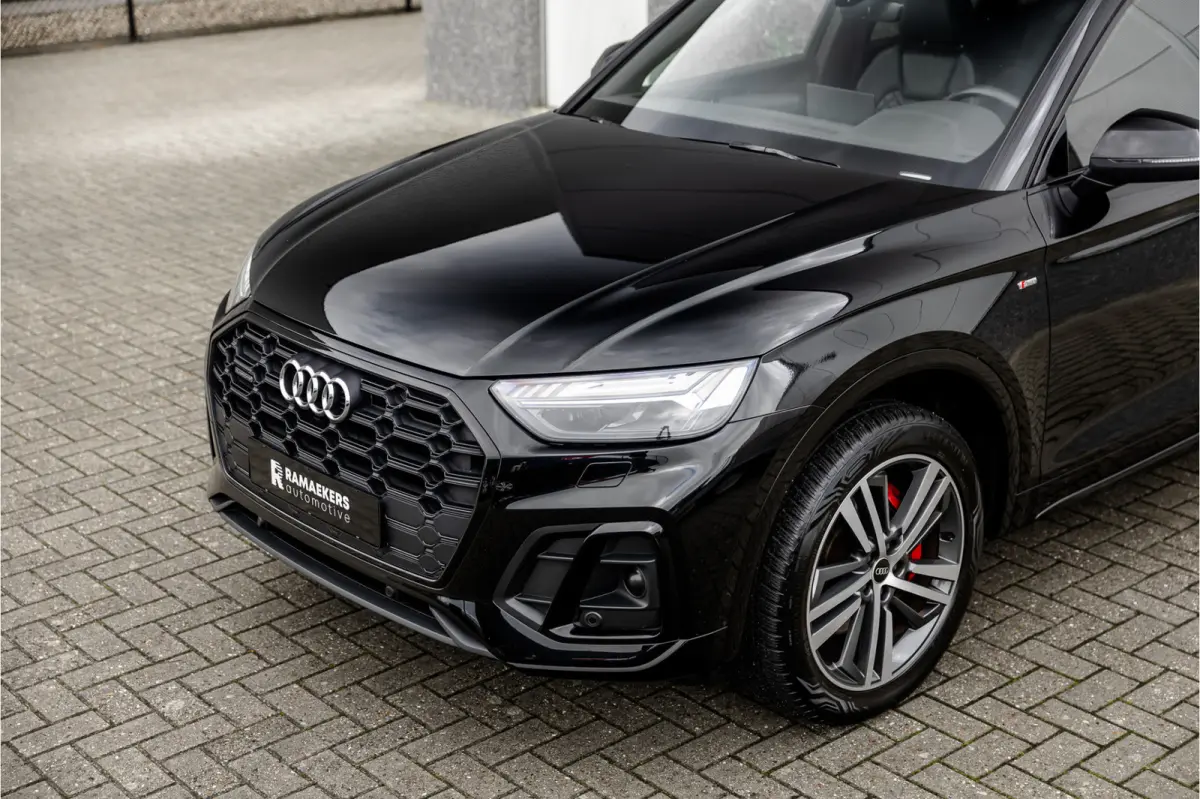 55 TFSI e S edition Competition RS Stoelen / B&O Audio / Camera / 20 inch / S-Line /