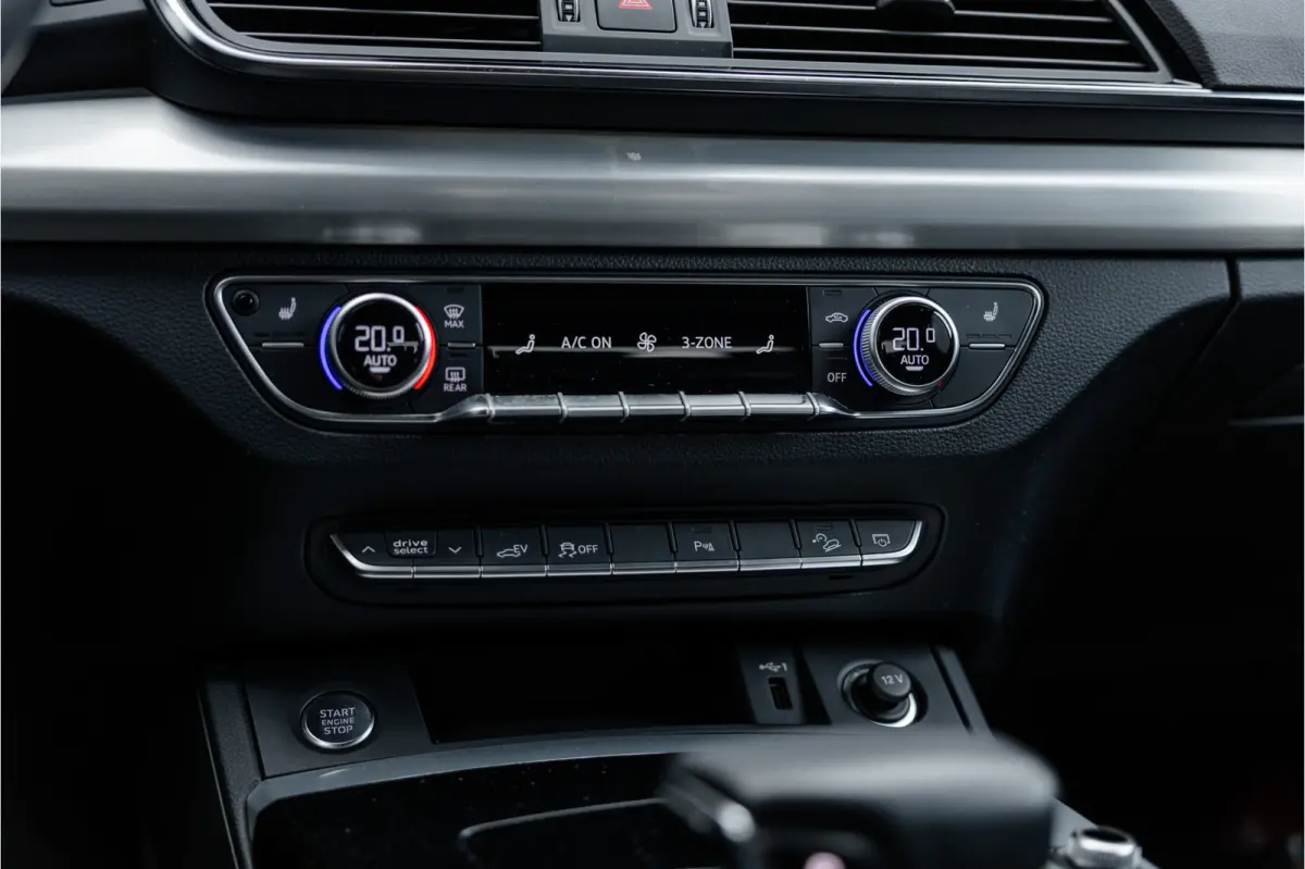 55 TFSI e S edition Competition RS Stoelen / B&O Audio / Camera / 20 inch / S-Line /