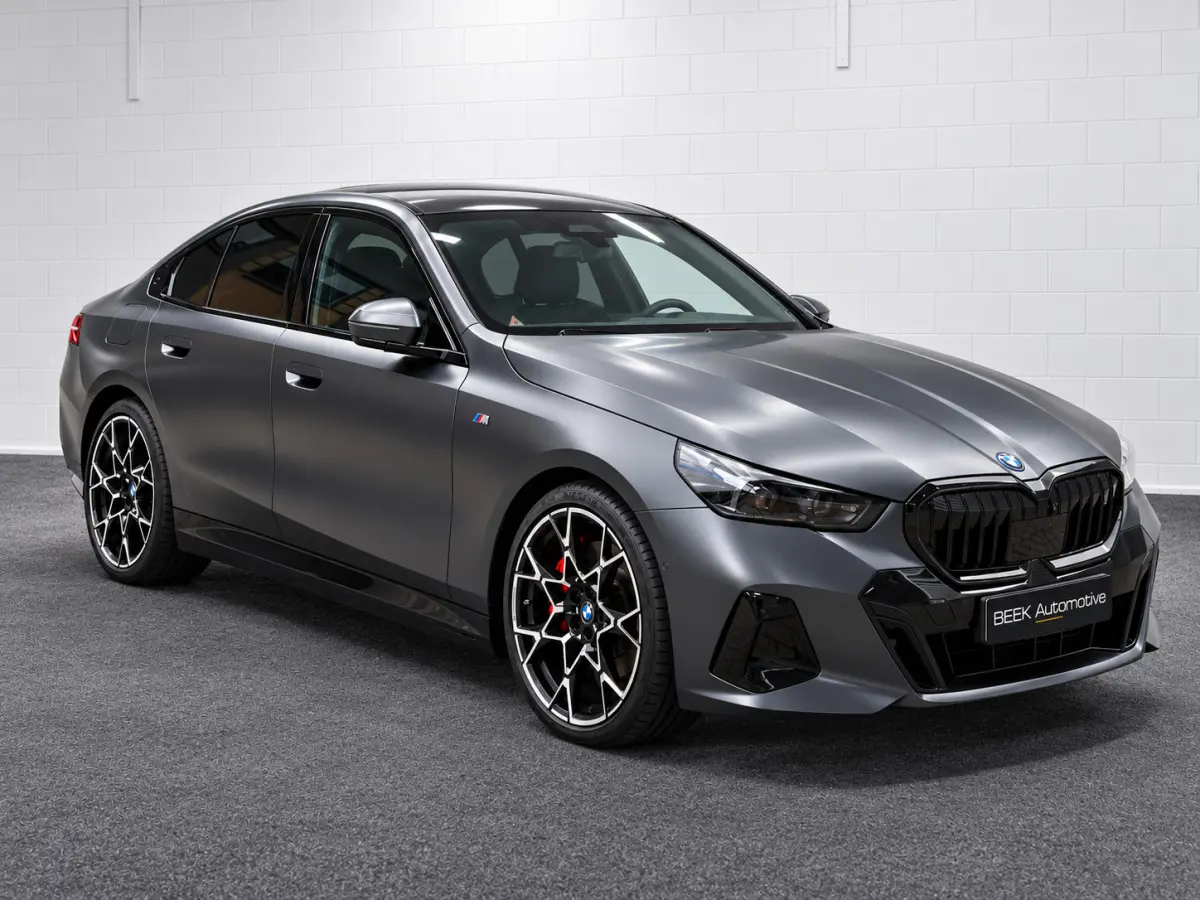 eDrive40 84 kWh | M Sport | H/K | INDIVIDUAL