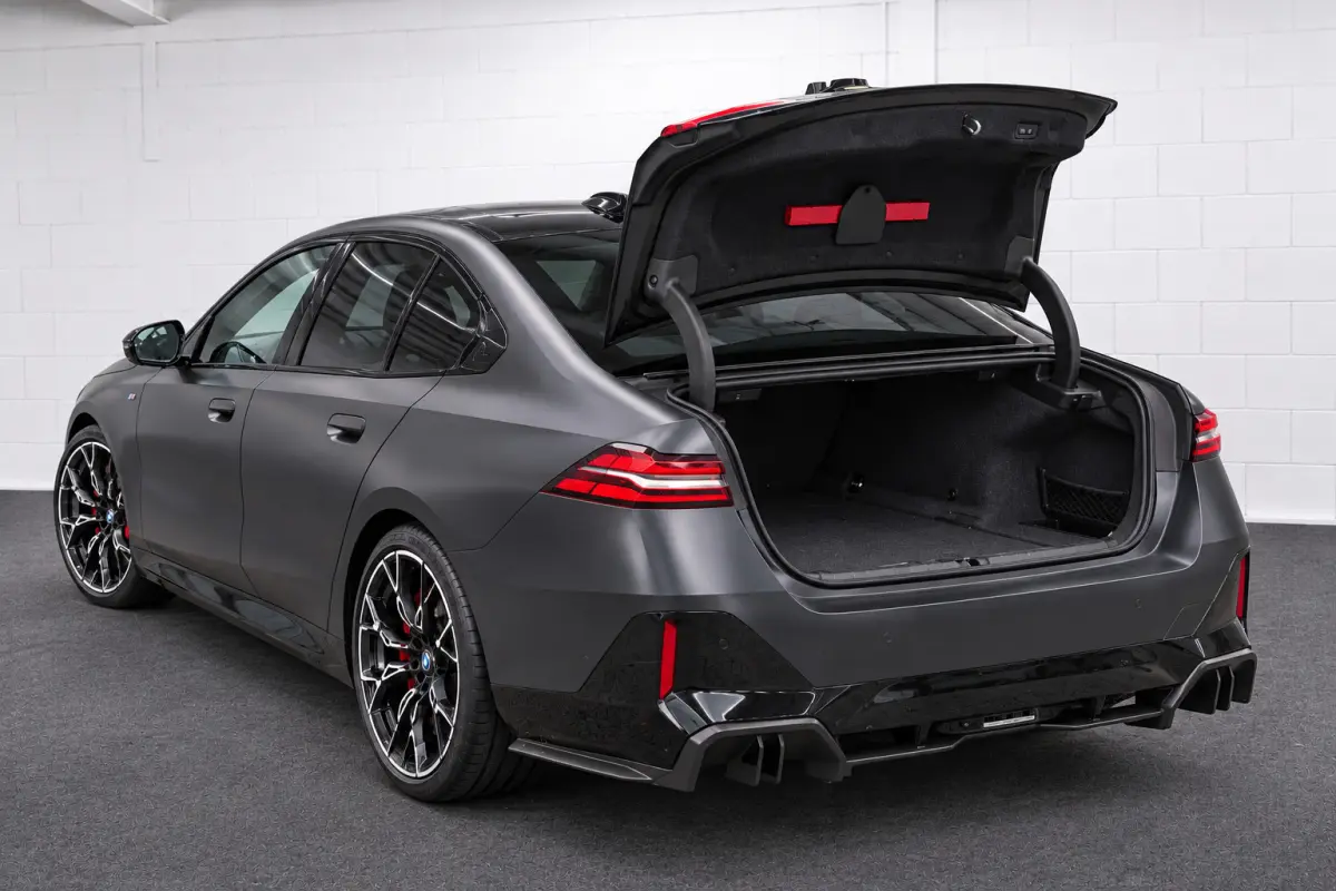 eDrive40 84 kWh | M Sport | H/K | INDIVIDUAL