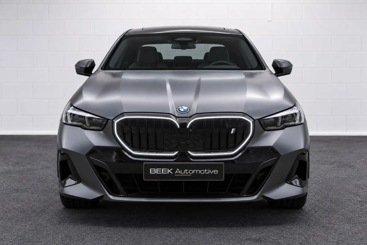 eDrive40 84 kWh | M Sport | H/K | INDIVIDUAL