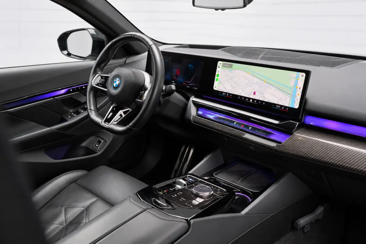 eDrive40 84 kWh | M Sport | H/K | INDIVIDUAL