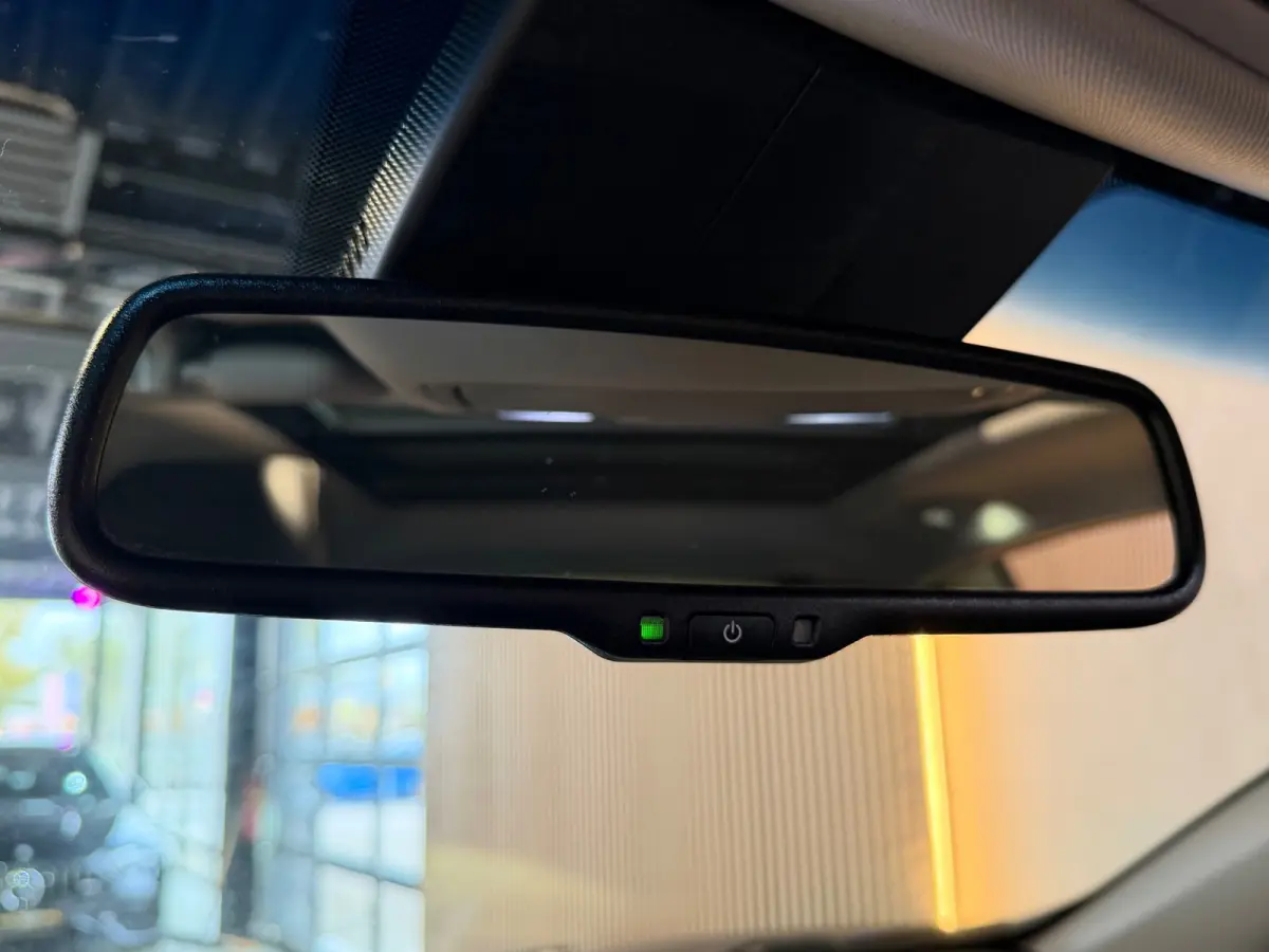 1.6 T-GDI DynamicLine Pano|360|Keyles|Led|Stuur/Stoel verwarming|Lane