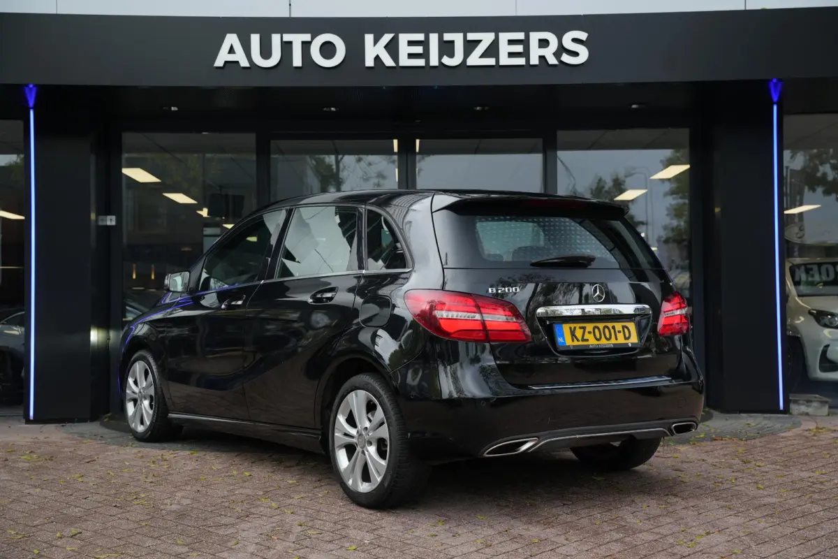 200 Ambition Stoelverwarming LED Cruise Control Leer/Stof