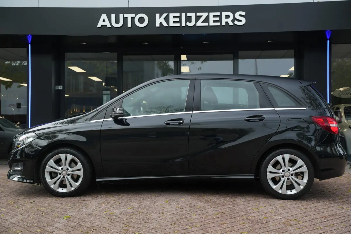 200 Ambition Stoelverwarming LED Cruise Control Leer/Stof