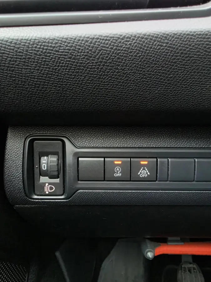 1.2 PureTech Blue Lease Premium Trekhaak/360/Carplay/Lane/Dak/Cruise/Dode/Leder/DAB/Navi/Pano/