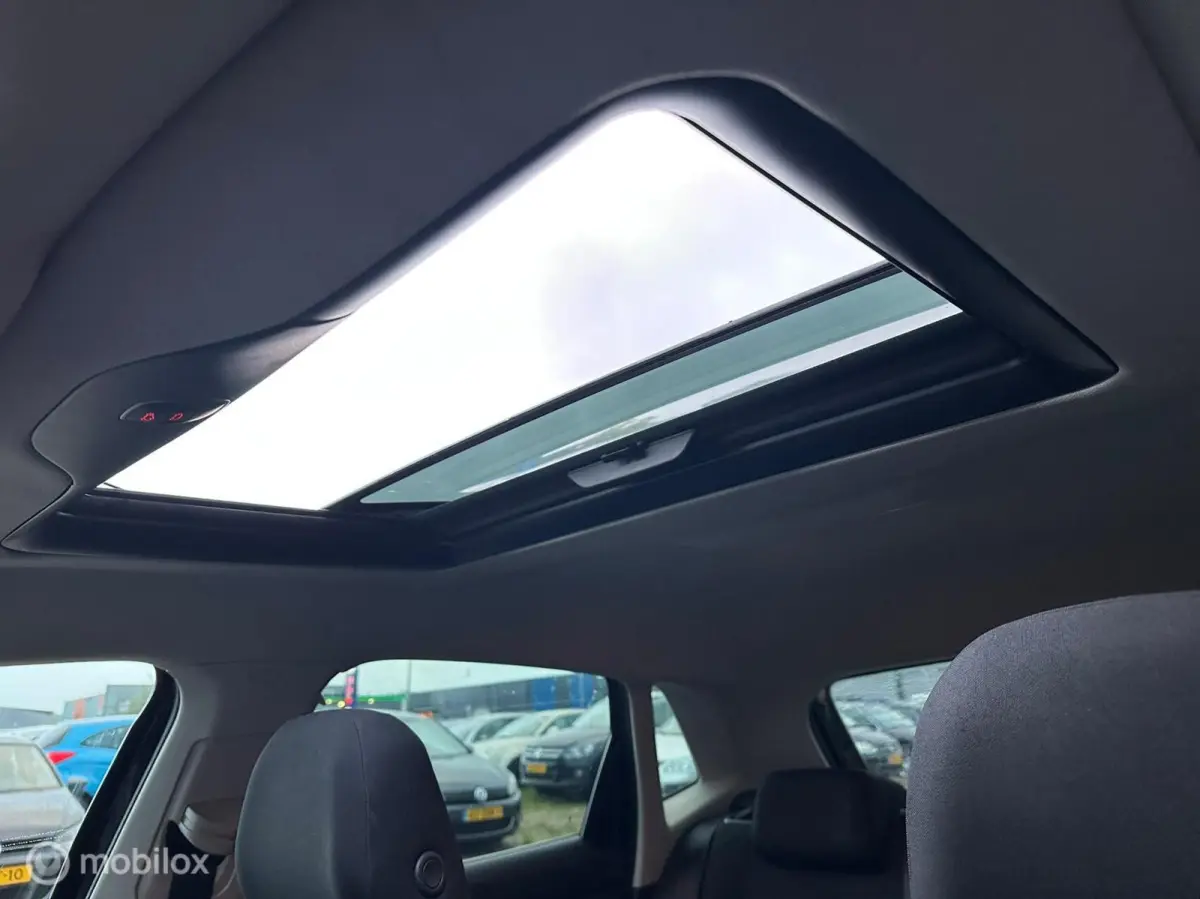 1.0 TSI Comfortline Business,Dsg,Dakje