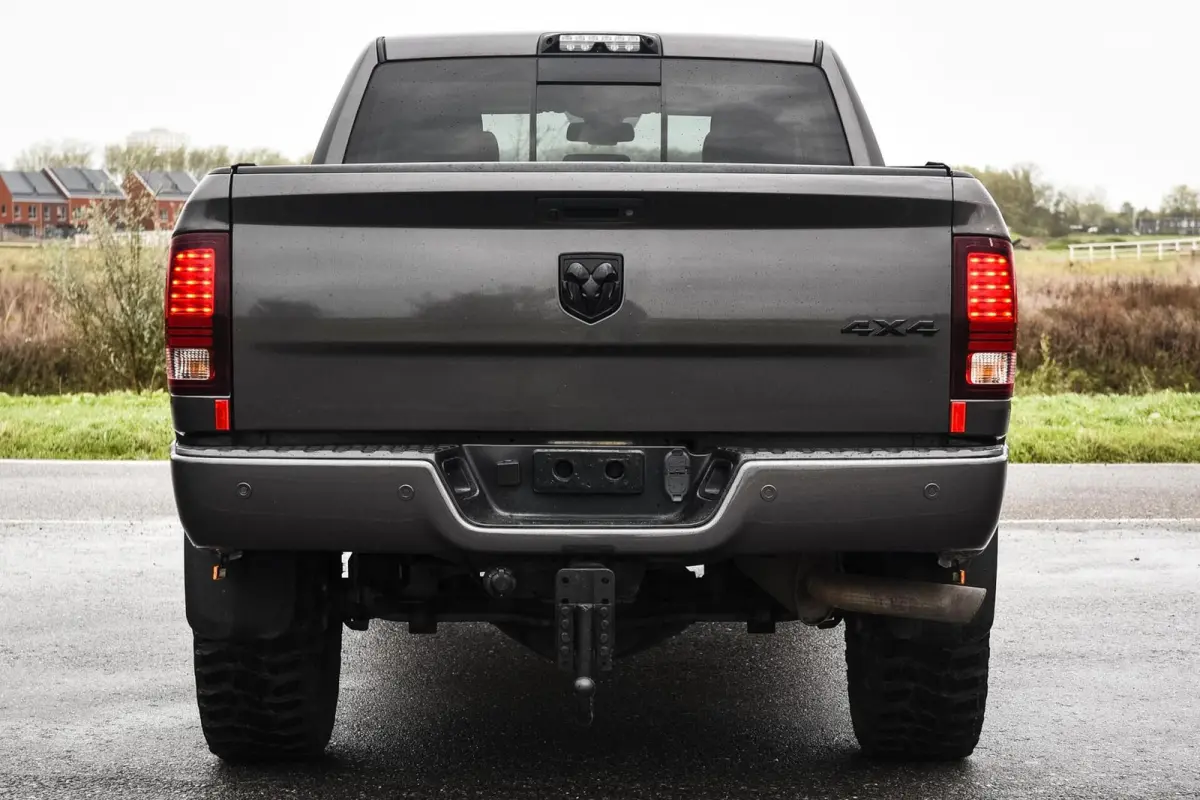 2500 Laramie 6.4 HEMI | LPG | Liftkit | 4x4