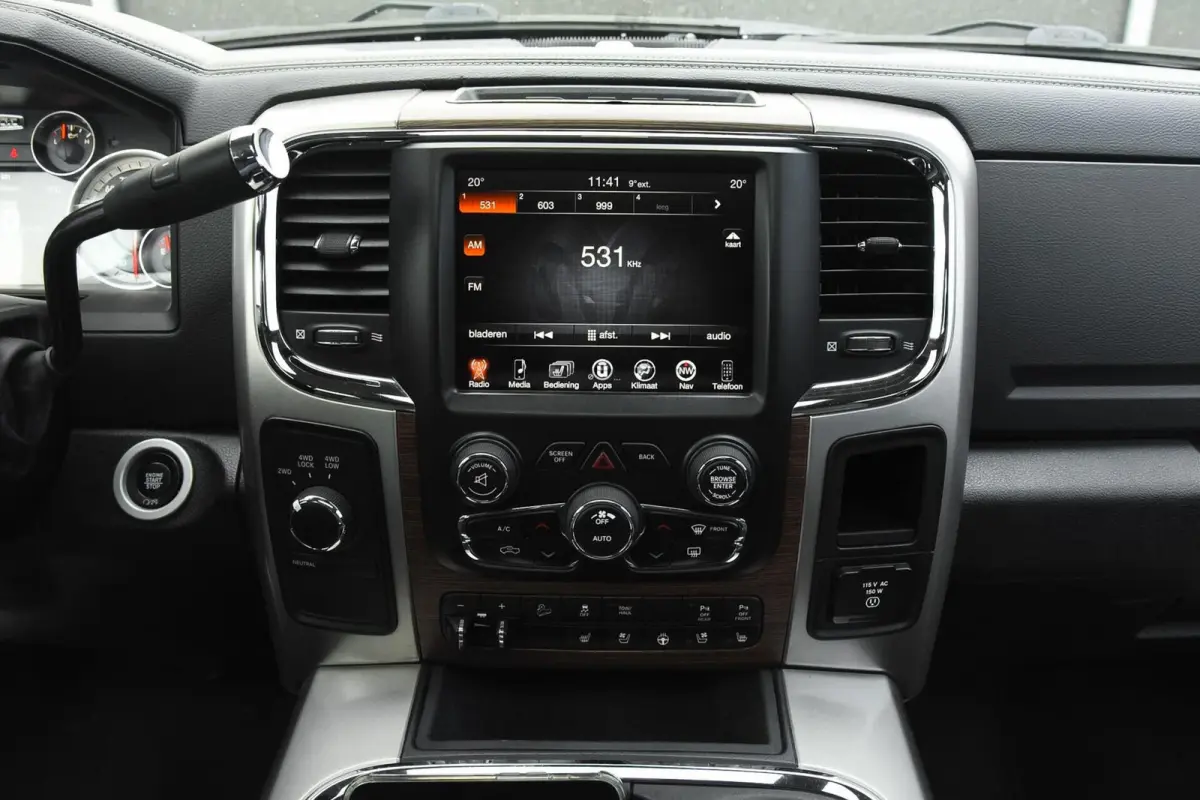 2500 Laramie 6.4 HEMI | LPG | Liftkit | 4x4