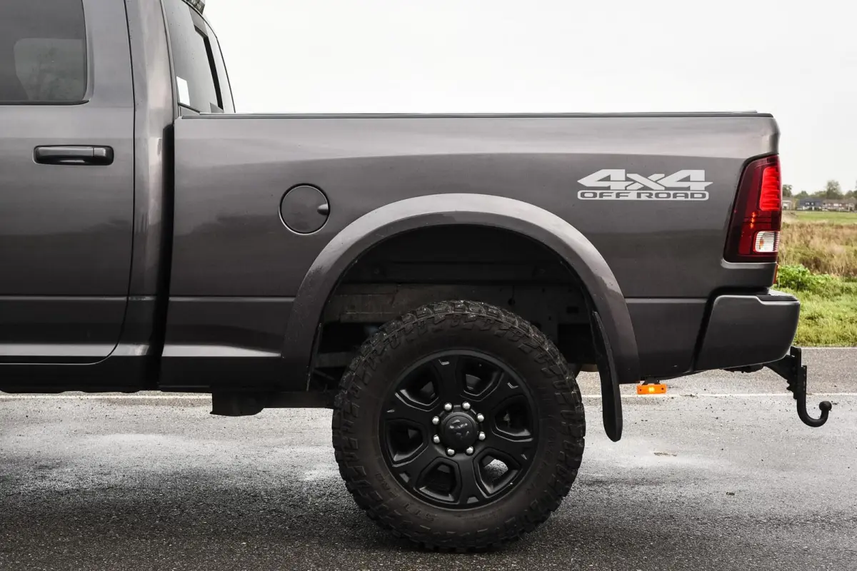 2500 Laramie 6.4 HEMI | LPG | Liftkit | 4x4