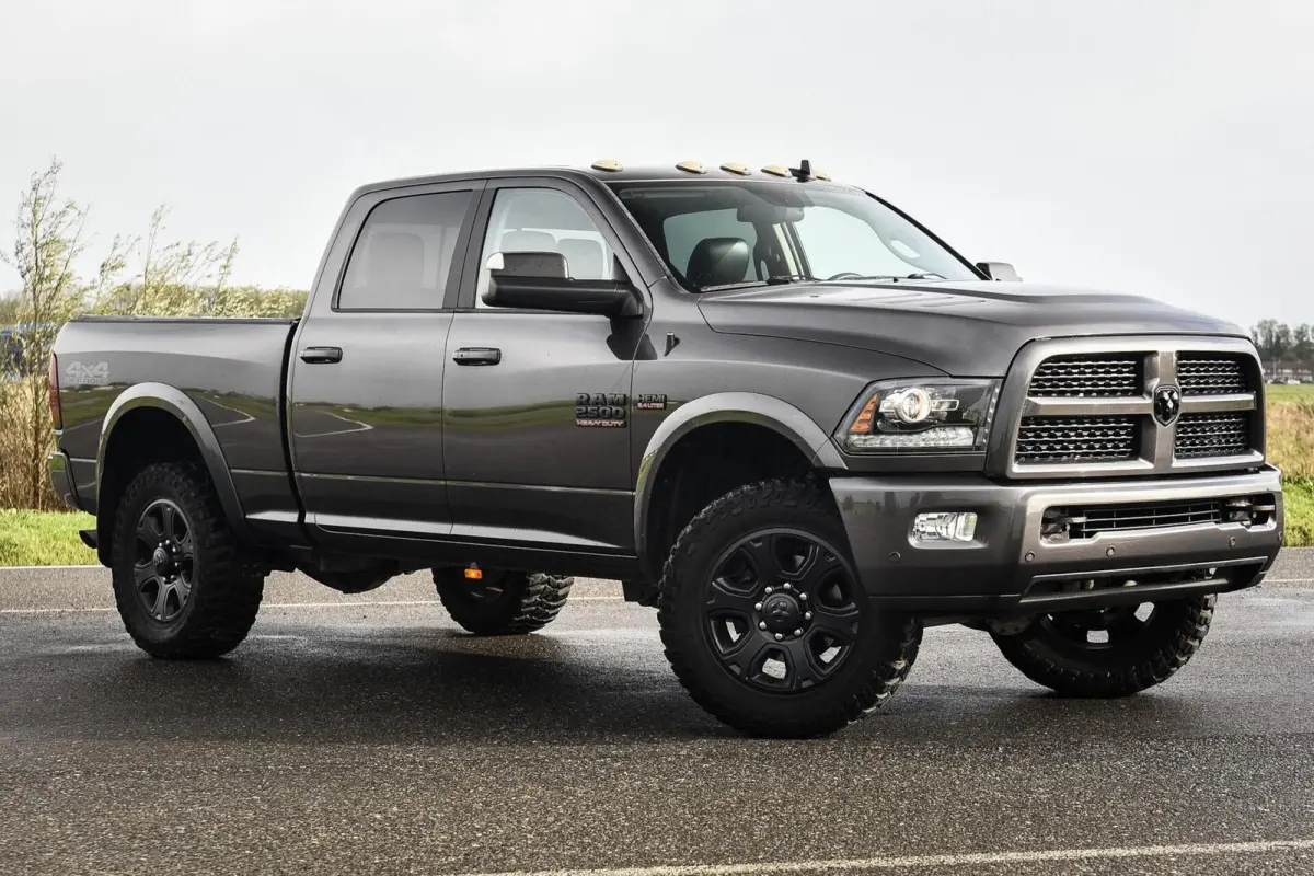 2500 Laramie 6.4 HEMI | LPG | Liftkit | 4x4
