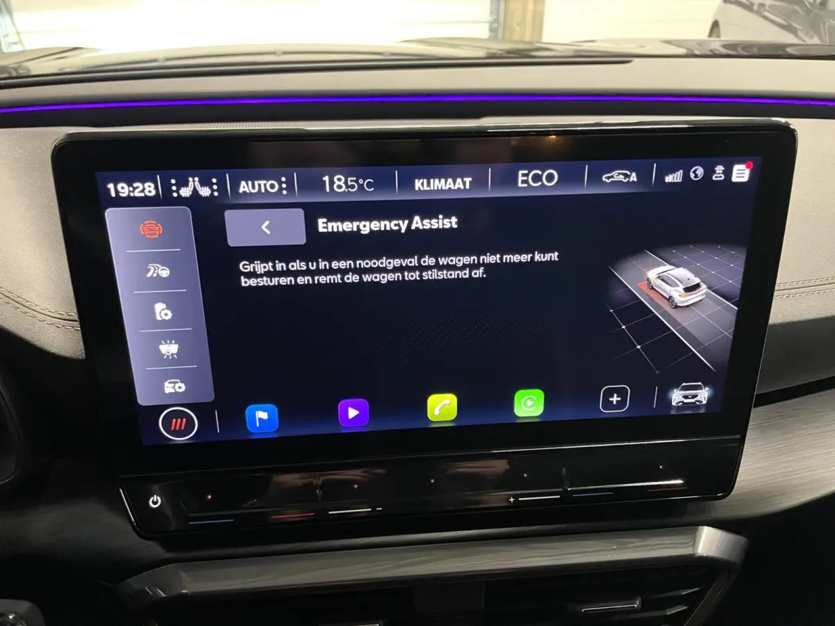 1.4 e-Hybrid VZ 245 PK/ Cam/ Keyless/ 19'LMV/ Matrix LED