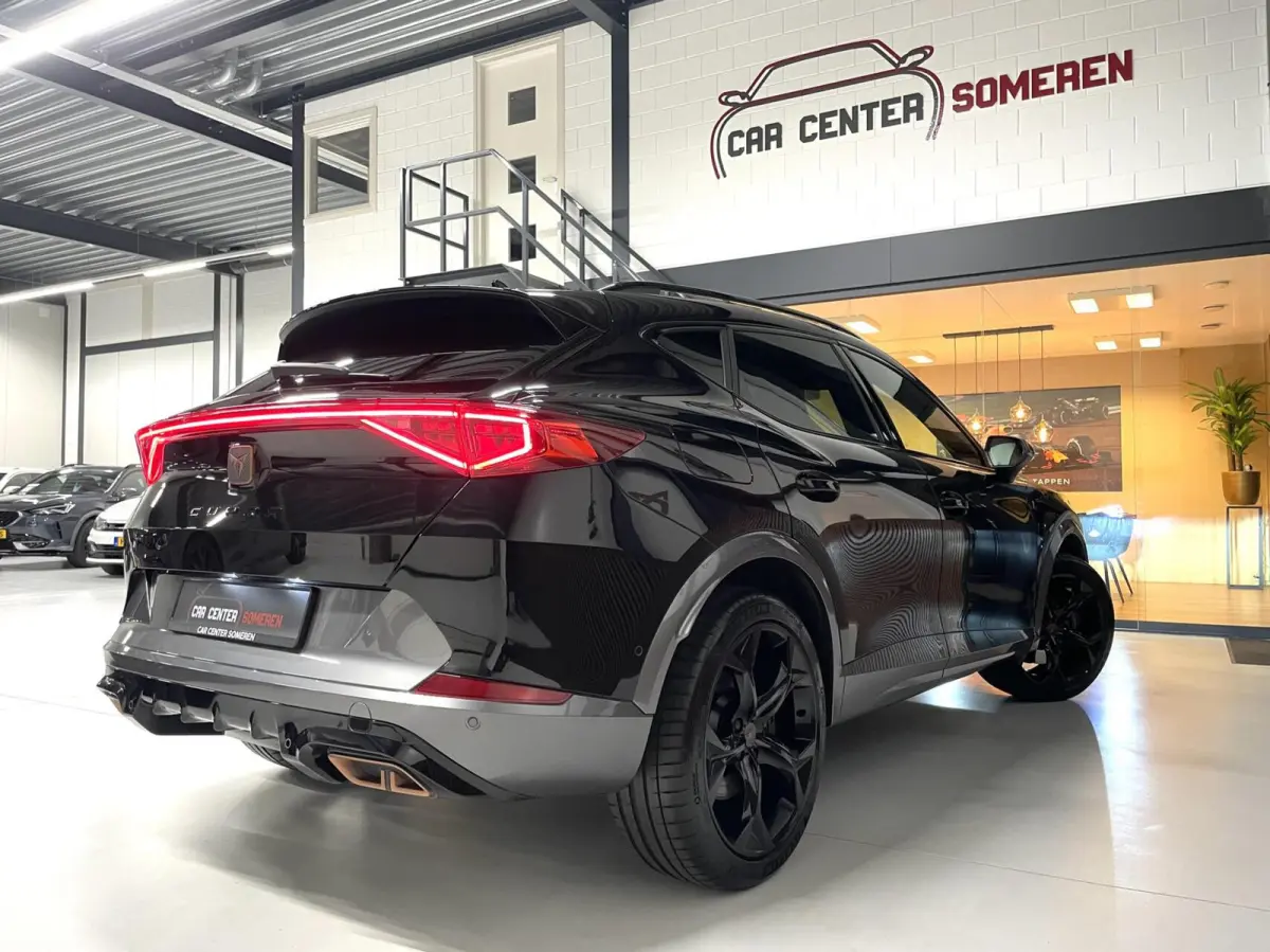 1.4 e-Hybrid VZ 245 PK/ Cam/ Keyless/ 19'LMV/ Matrix LED
