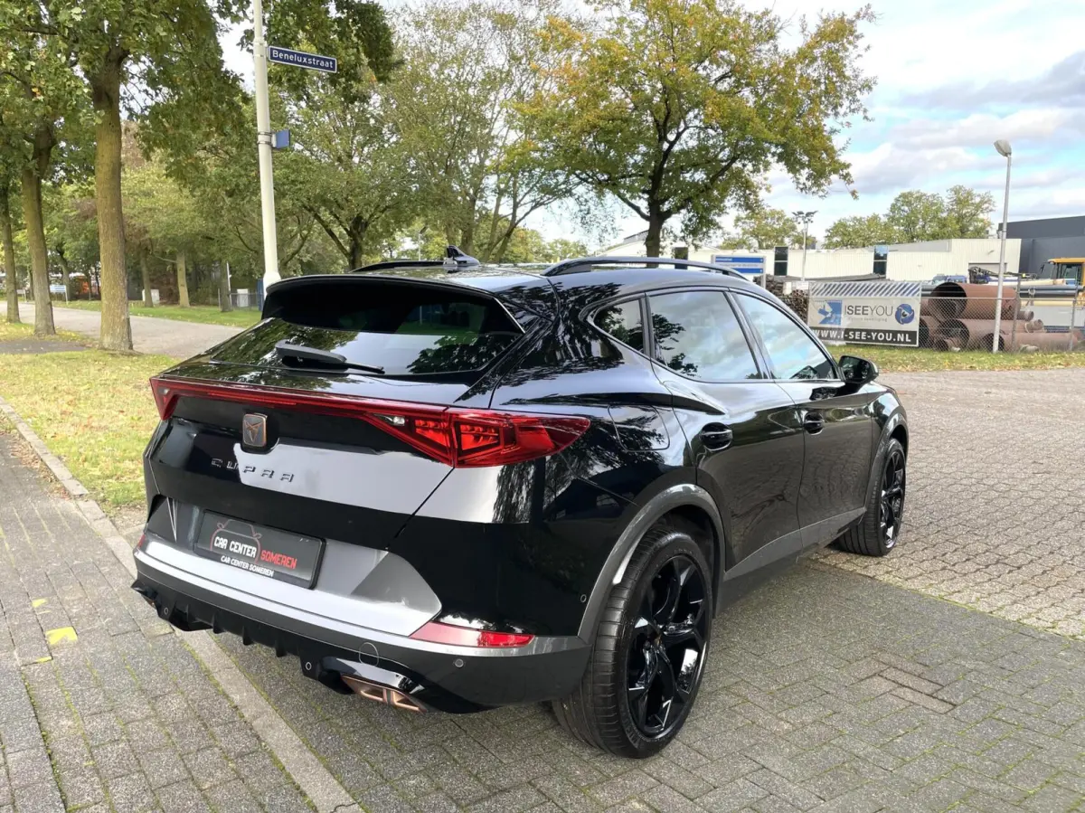 1.4 e-Hybrid VZ 245 PK/ Cam/ Keyless/ 19'LMV/ Matrix LED