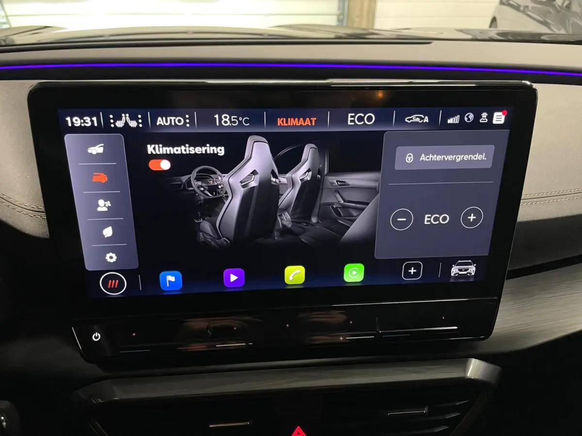 1.4 e-Hybrid VZ 245 PK/ Cam/ Keyless/ 19'LMV/ Matrix LED