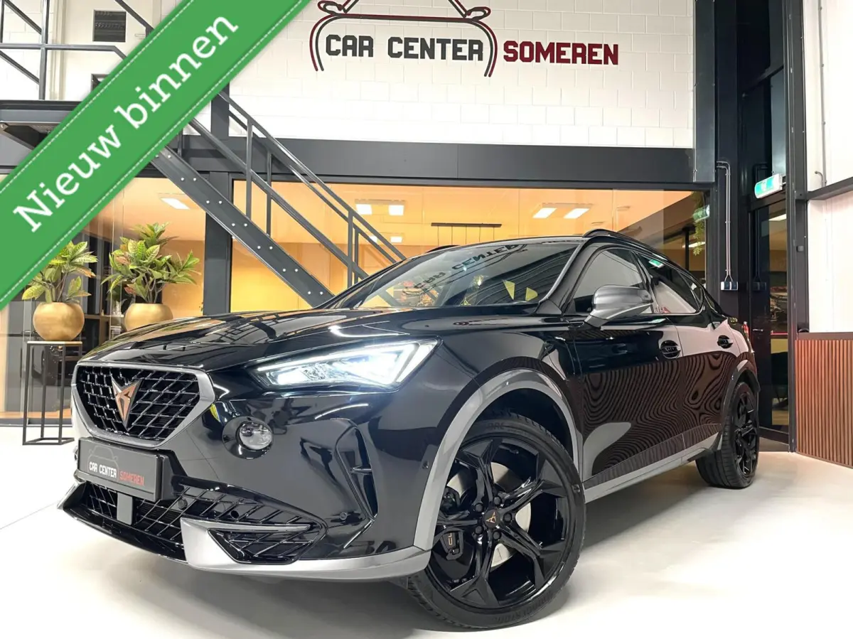 1.4 e-Hybrid VZ 245 PK/ Cam/ Keyless/ 19'LMV/ Matrix LED