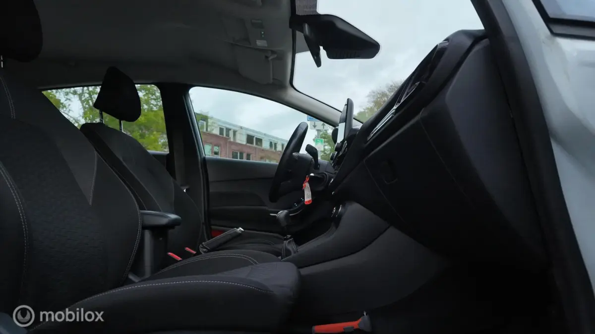 1.0 EcoBoost Hybrid Titanium AIRCO CAR.PLAY PDC