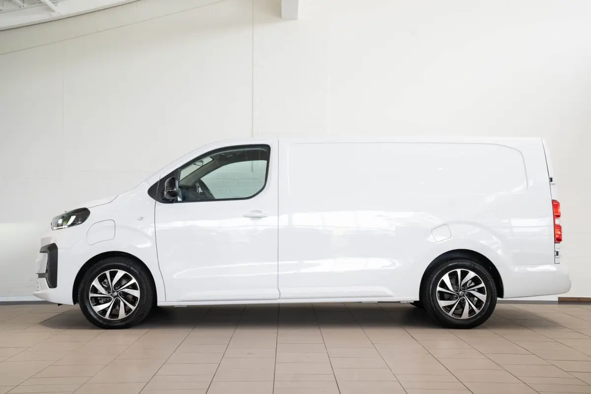 L3 75 kWh | Tot 8 Jaar Garantie | SOH 98% | Camera | Apple Carplay & Android Auto | Parkeersensoren | Cruise Controle |