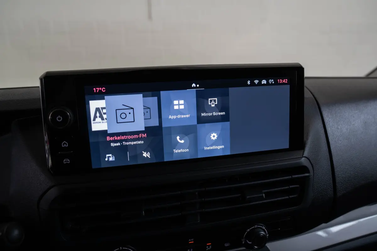 L3 75 kWh | Tot 8 Jaar Garantie | SOH 98% | Camera | Apple Carplay & Android Auto | Parkeersensoren | Cruise Controle |