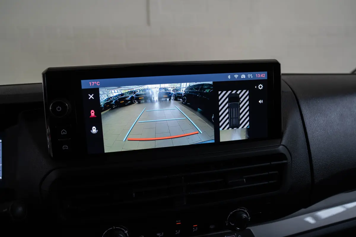 L3 75 kWh | Tot 8 Jaar Garantie | SOH 98% | Camera | Apple Carplay & Android Auto | Parkeersensoren | Cruise Controle |