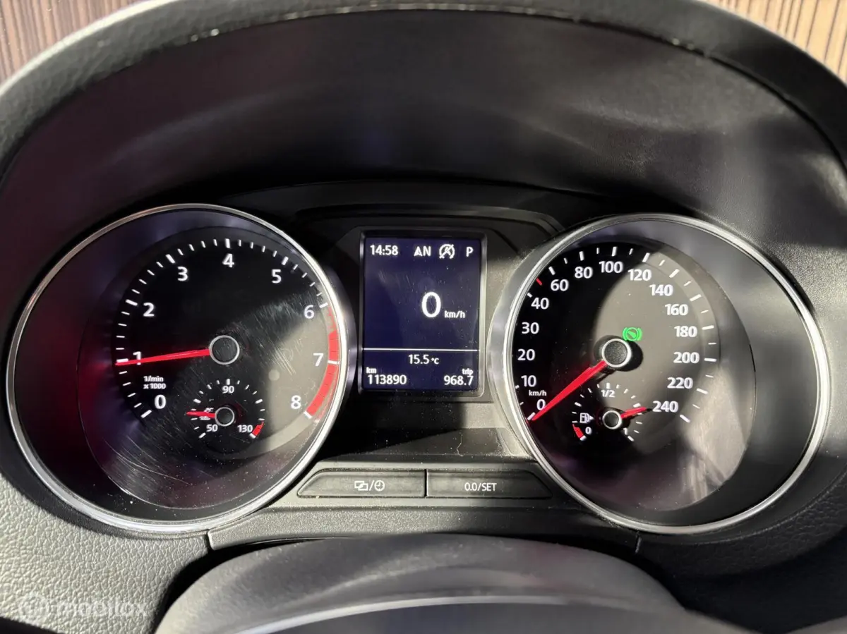 1.0 BlueMotion Edition|automaat|carplay|