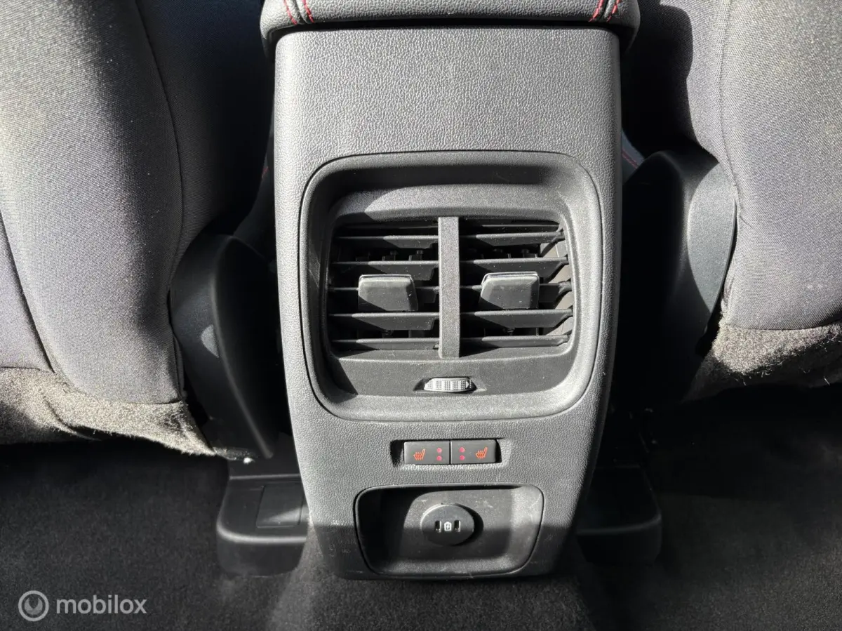 2.5 PHEV ST-Line PANODAK/ELEC TREKHAAK