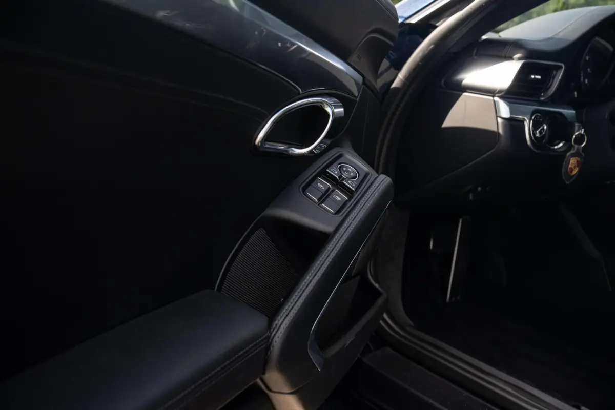 991.2 3.0 Carrera 991.2 PDK | Org. NL | 2 eig. | BOSE | Sport Chrono | Panoramadak | Sportuitlaat | SportDesign | Dealer Onderhouden
