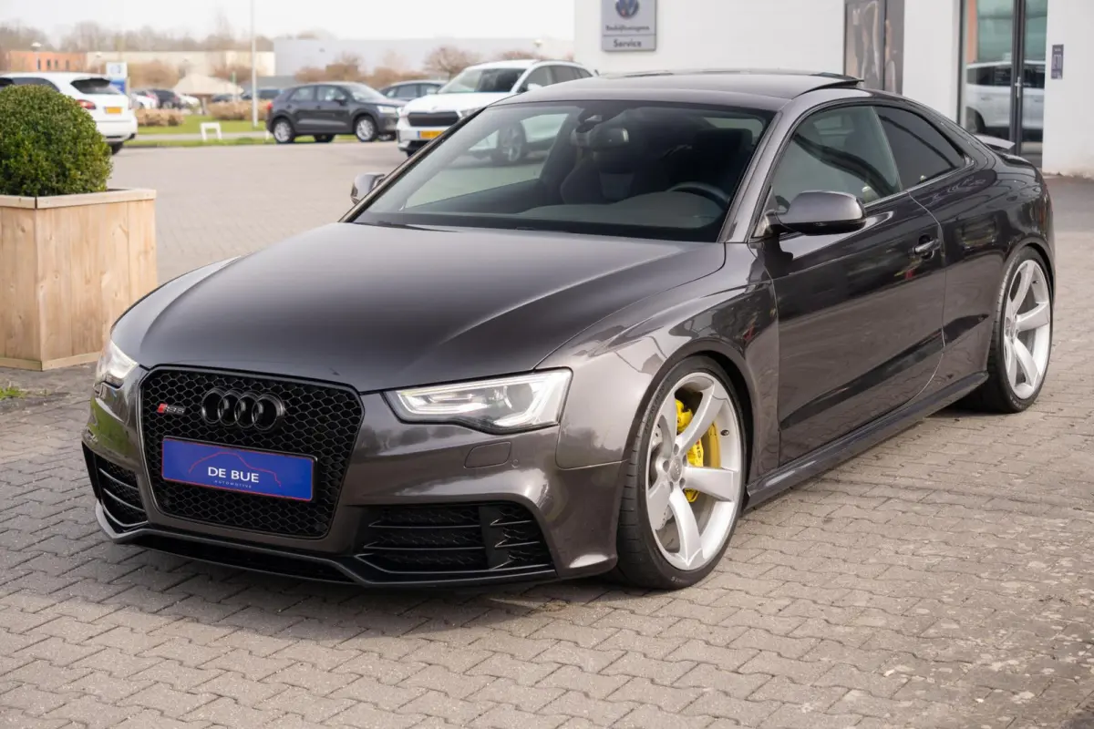 4.2 V8 FSI RS5 Quattro|B&O|Audi Exclusive|DAB|Panoramadak|Carbon|RS Dynamic|Dealer Onderhouden