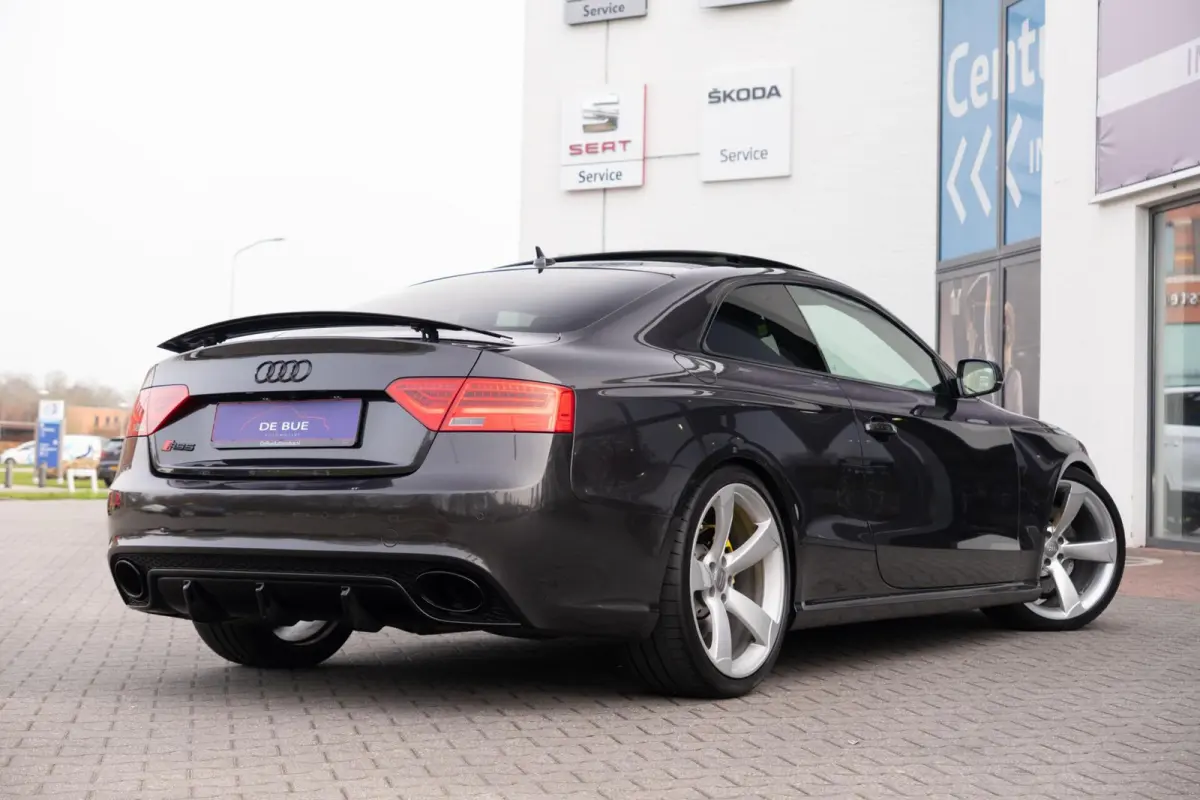 4.2 V8 FSI RS5 Quattro|B&O|Audi Exclusive|DAB|Panoramadak|Carbon|RS Dynamic|Dealer Onderhouden