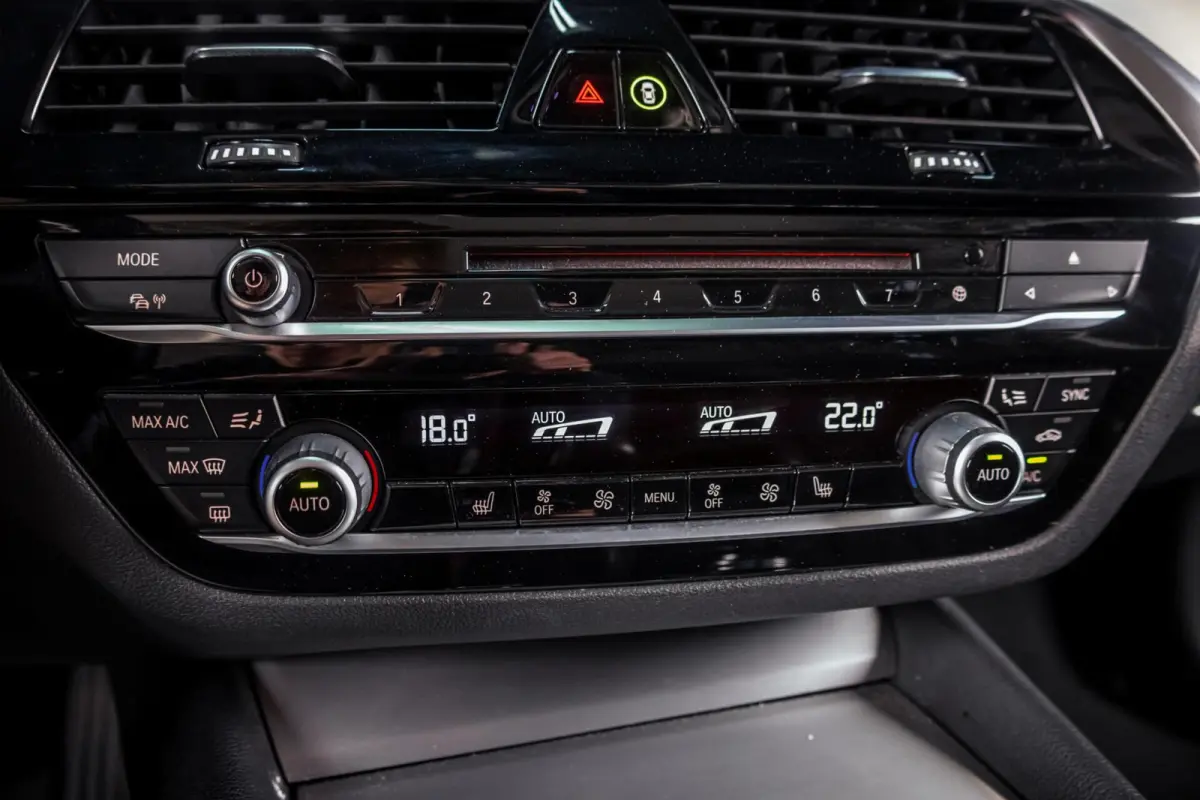 530i High Executive|Sportline|ACC|20"|Half-Leder
