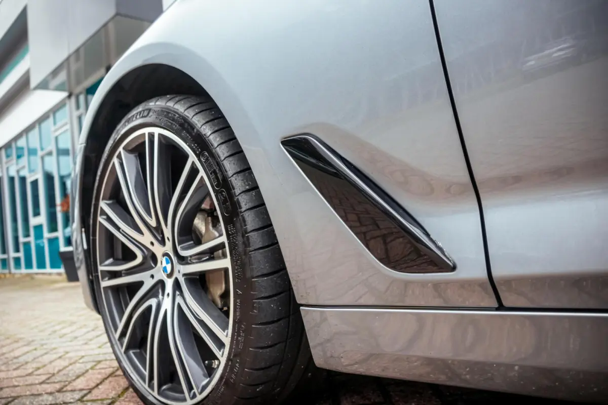 530i High Executive|Sportline|ACC|20"|Half-Leder