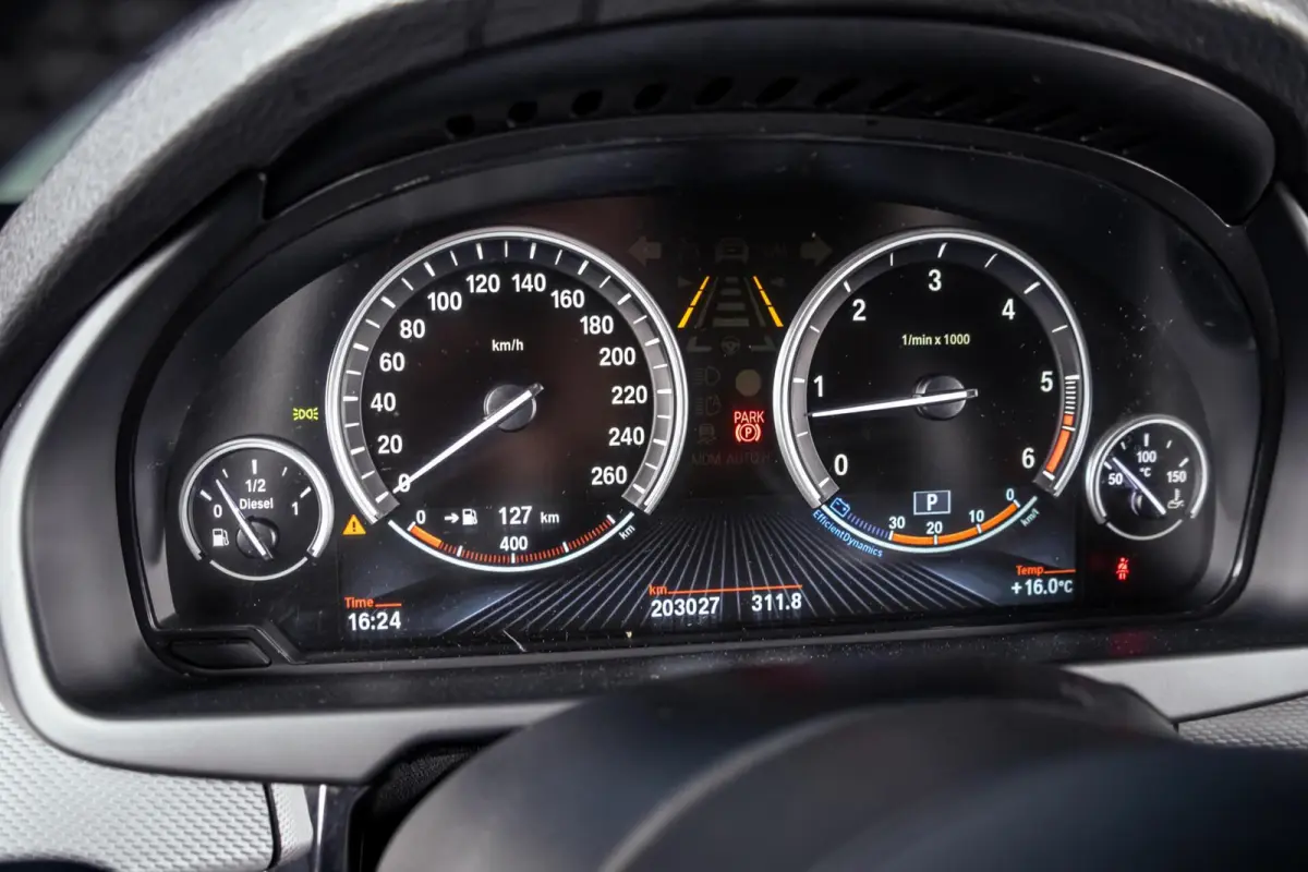 M50d|Pano|ACC|HUD|Memory|Trekhaak|Carbonschwarz|Adaptief onderstel|381PK