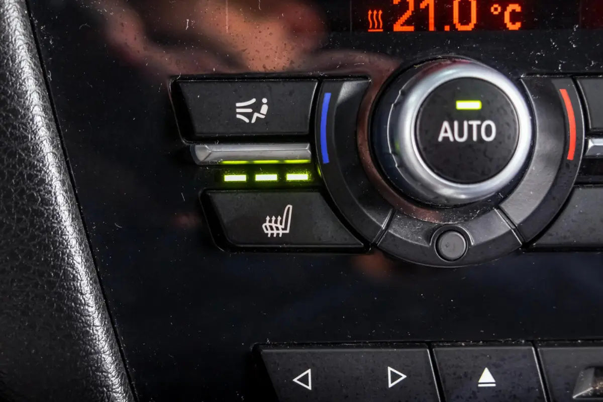 M50d|Pano|ACC|HUD|Memory|Trekhaak|Carbonschwarz|Adaptief onderstel|381PK