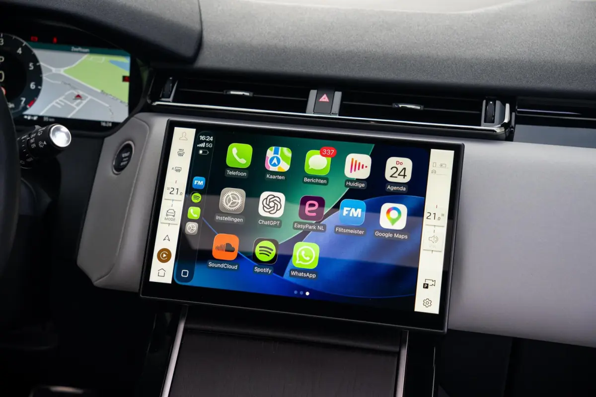 P400e Hybride AWD R-Dynamic HSE|1 Eig|Org NL NAP|FaceLift|Panoramadak|Meridian|CarPlay|Leder Bi-Color|Arroios Grey|Dealer Onderhouden
