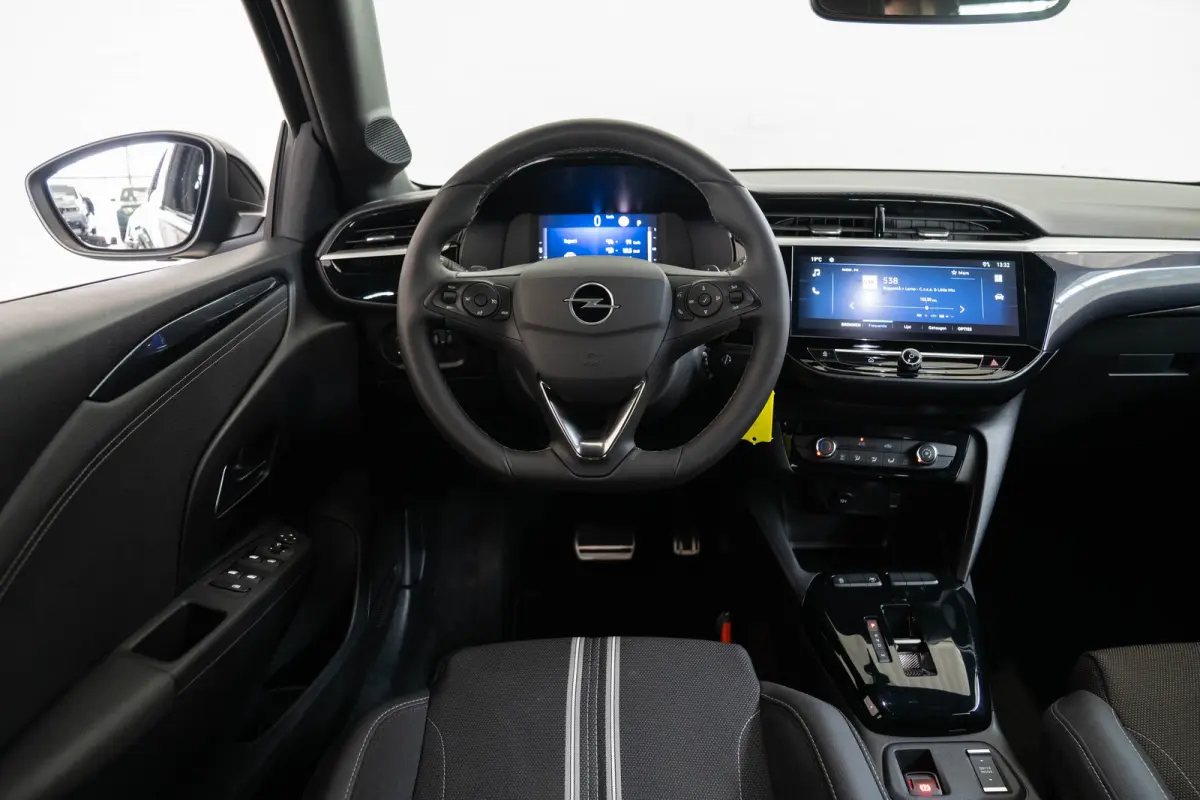 1.2 Turbo Hybrid GS Automaat | Camera | Parkeersensoren | Apple Carplay & Android Auto | Lichtmetalen velgen | Bluetooth |
