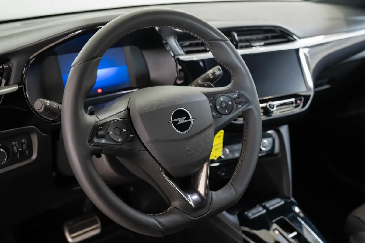 1.2 Turbo Hybrid GS Automaat | Camera | Parkeersensoren | Apple Carplay & Android Auto | Lichtmetalen velgen | Bluetooth |