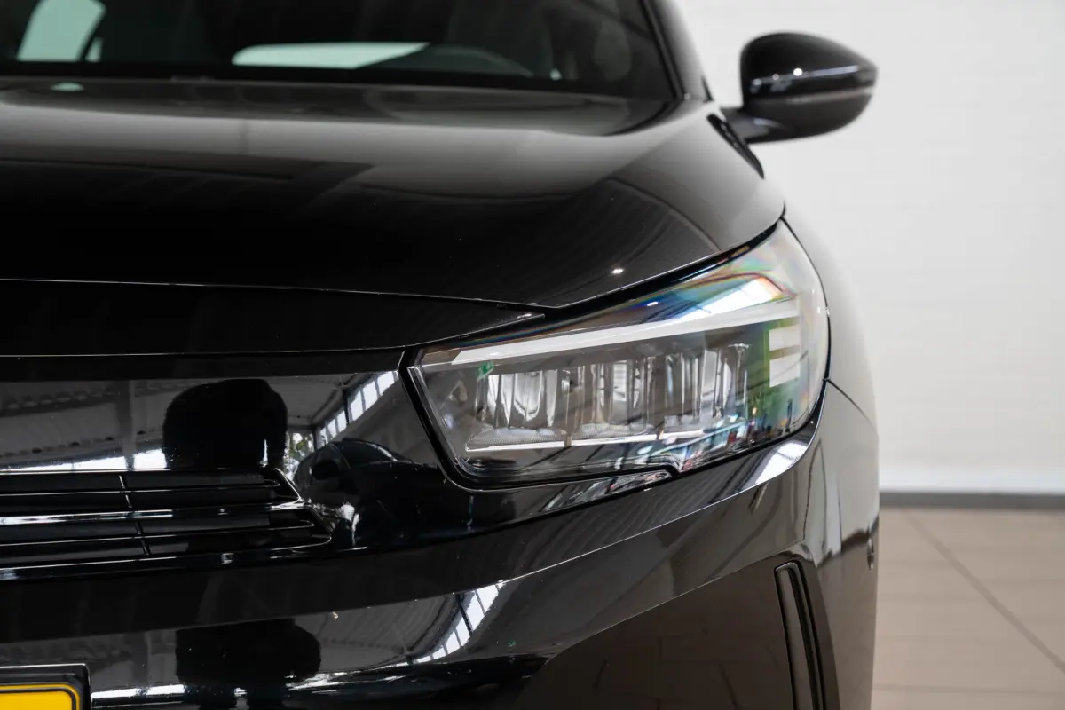 1.2 Turbo Hybrid GS Automaat | Camera | Parkeersensoren | Apple Carplay & Android Auto | Lichtmetalen velgen | Bluetooth |