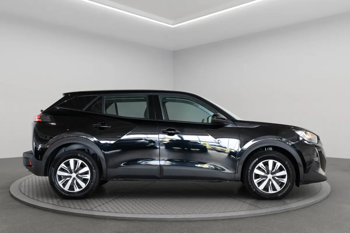 1.2 PureTech Active | Navigatie | Parkeersensoren | Apple Carplay & Android Auto | Bluetooth | Cruise Controle |