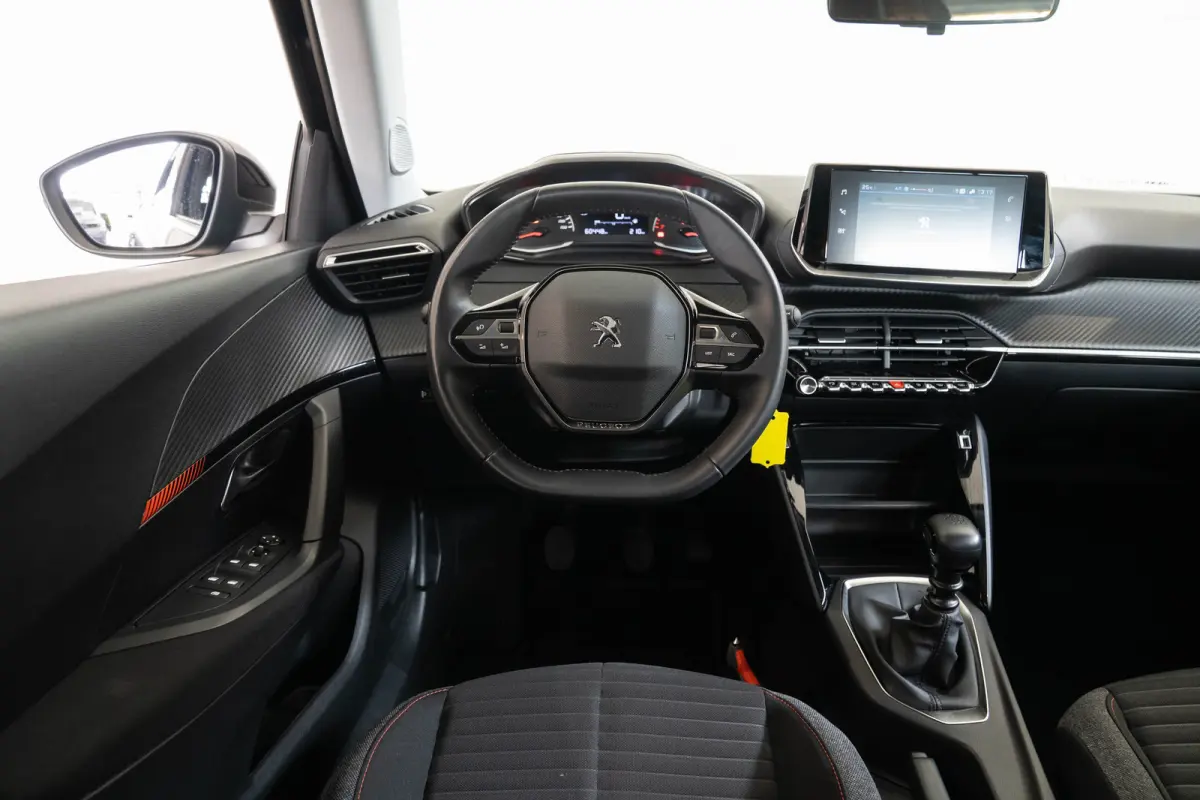 1.2 PureTech Active | Navigatie | Parkeersensoren | Apple Carplay & Android Auto | Bluetooth | Cruise Controle |