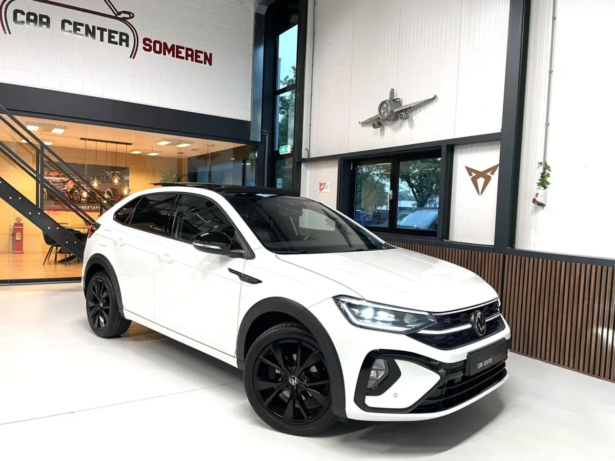 1.5 TSI R-Line Black Style/ Cam/ Pano/ IQ LED/ 18''LMV