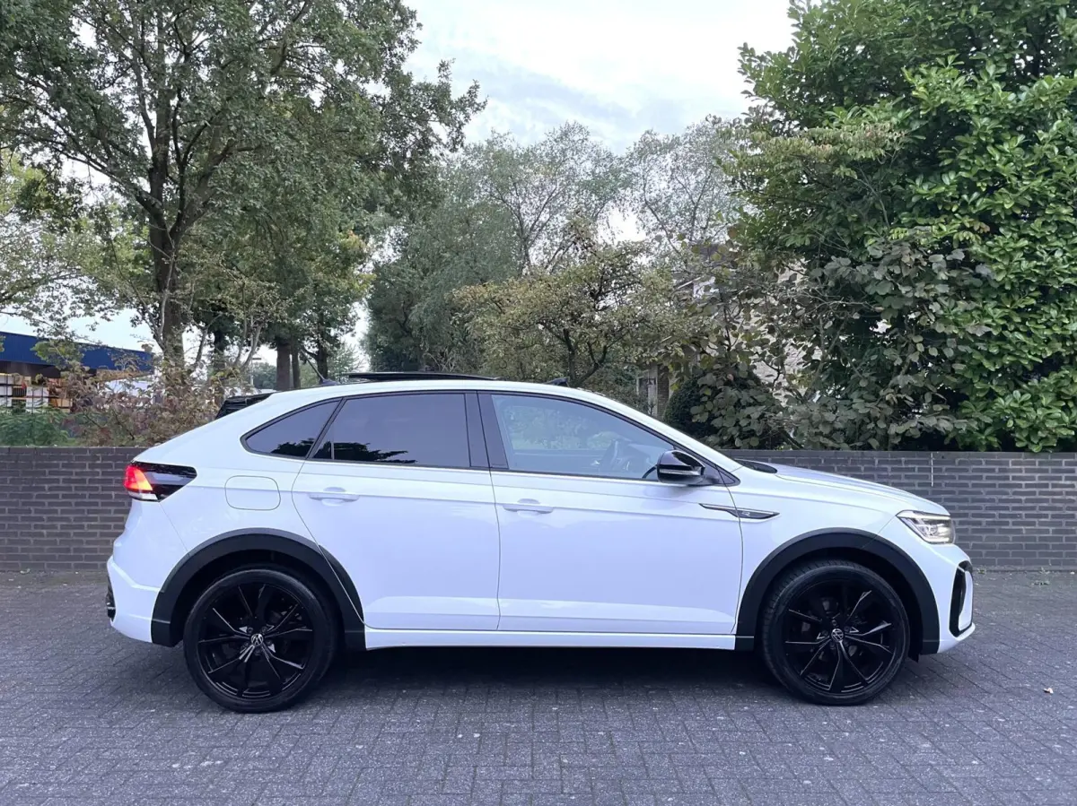 1.5 TSI R-Line Black Style/ Cam/ Pano/ IQ LED/ 18''LMV