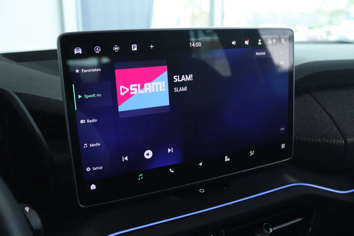 1.5 TSI MHEV Business Edition | Achteruitrijcamera | Airco separaat achter | Apple Carplay/Android Auto|telefoonintegratie premium