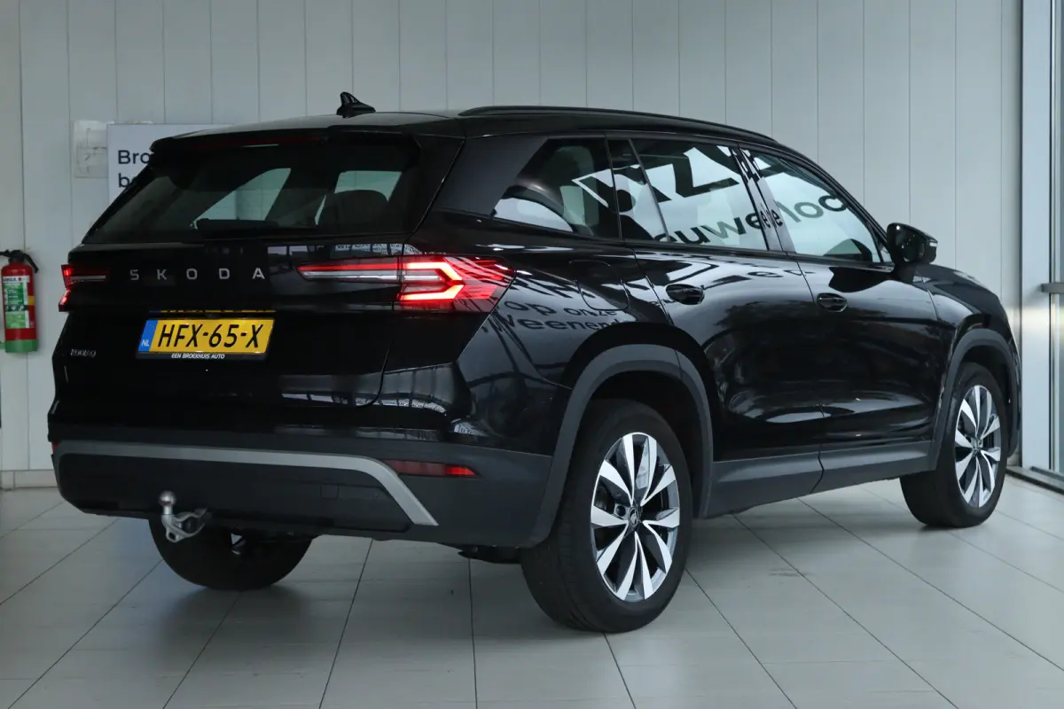 1.5 TSI MHEV Business Edition | Achteruitrijcamera | Airco separaat achter | Apple Carplay/Android Auto|telefoonintegratie premium