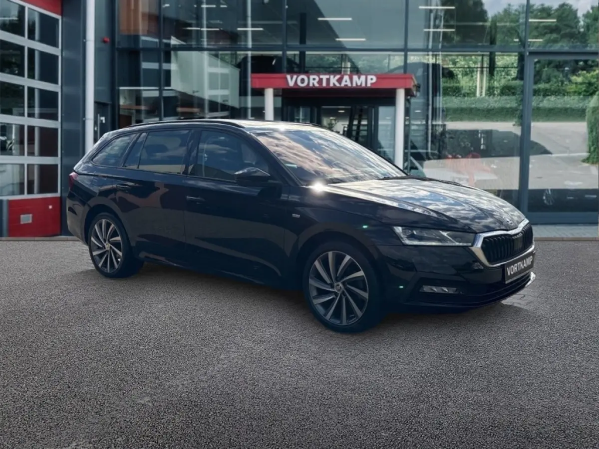 2.0 TDI DSG AMBITION PANO-DAK/TREKHAAK/PDC/ACC/STOEL+STUURVERW