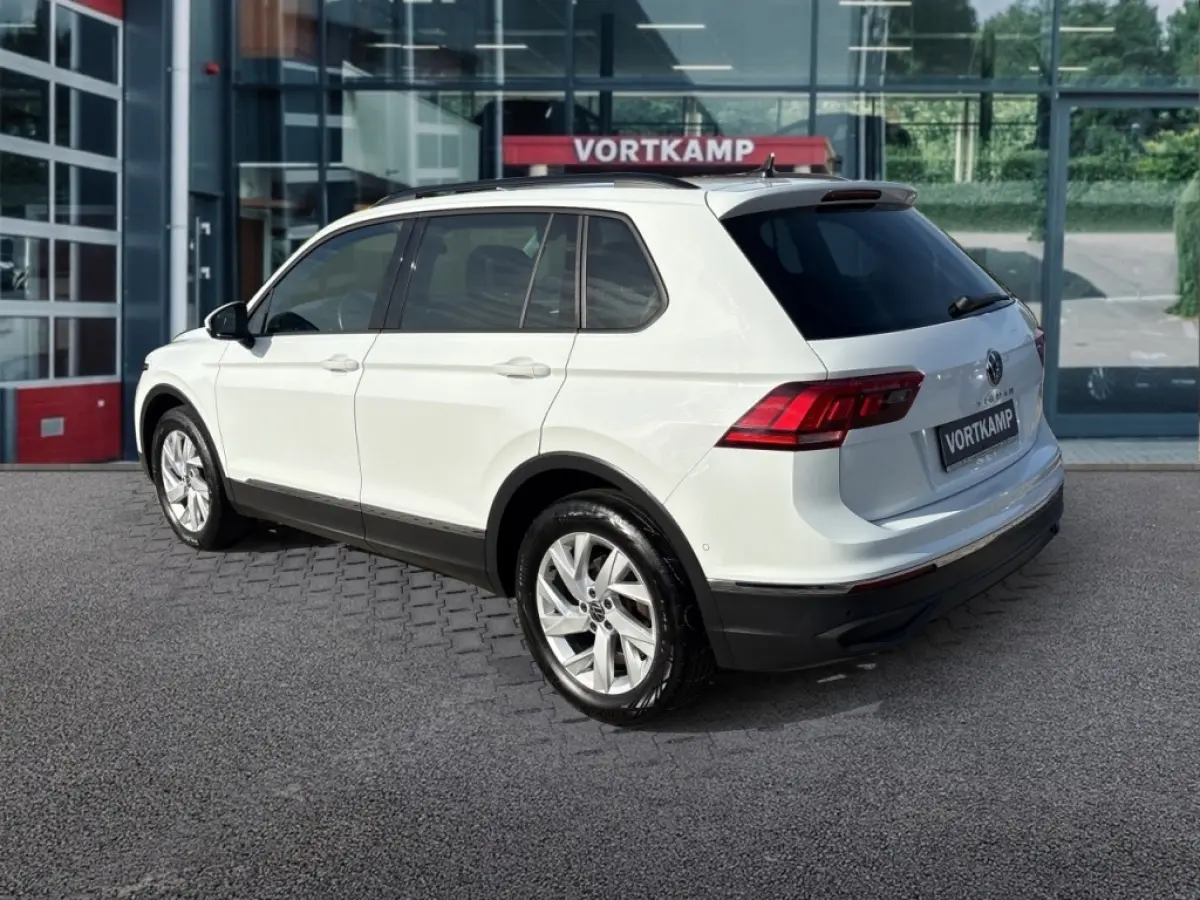 2.0 TDI 4MOTION LIFE PDC/ACC/STANDKACHEL/STOEL+STUURVERW/NAVI